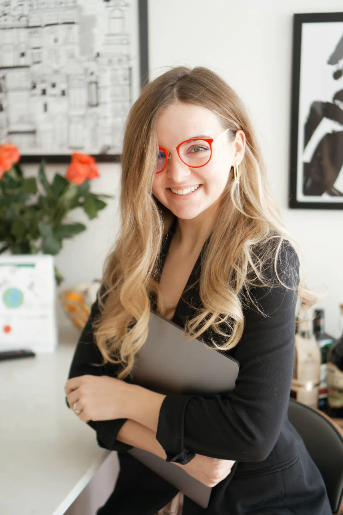 Oval Red Eyeglasses