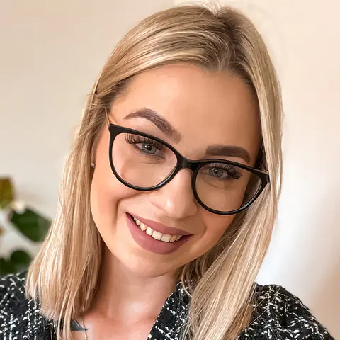 Oval Black Eyeglasses