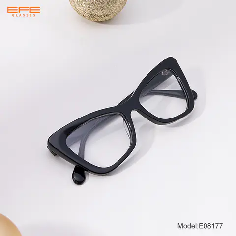 Cat-eye Black Eyeglasses