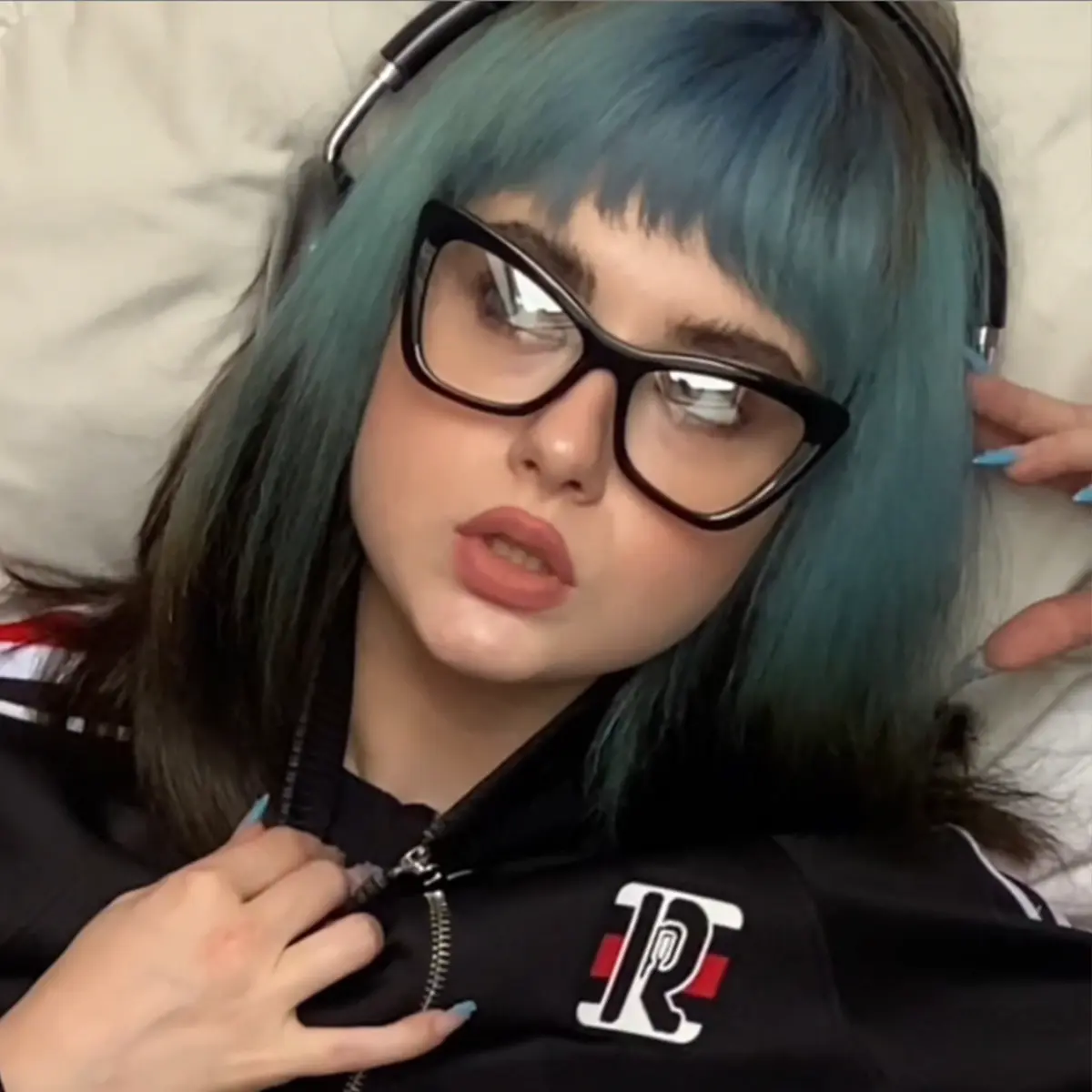 Cat-eye Black Eyeglasses