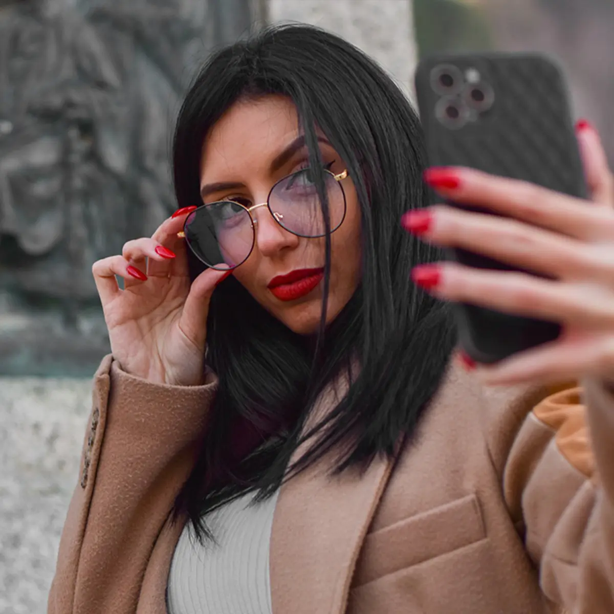 Round Black Gold Eyeglasses