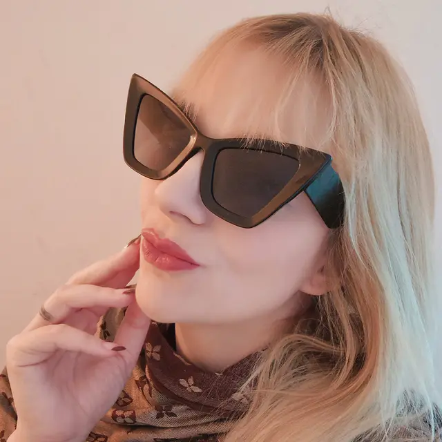Cat-eye Black Sunglasses
