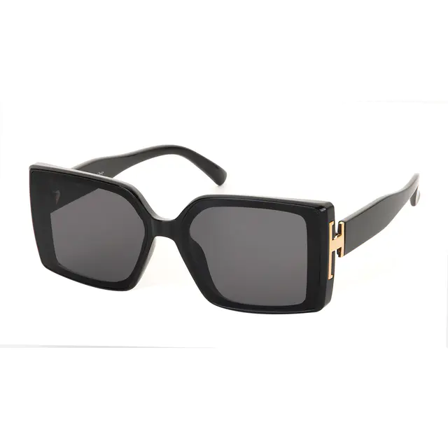 Square Black Sunglasses