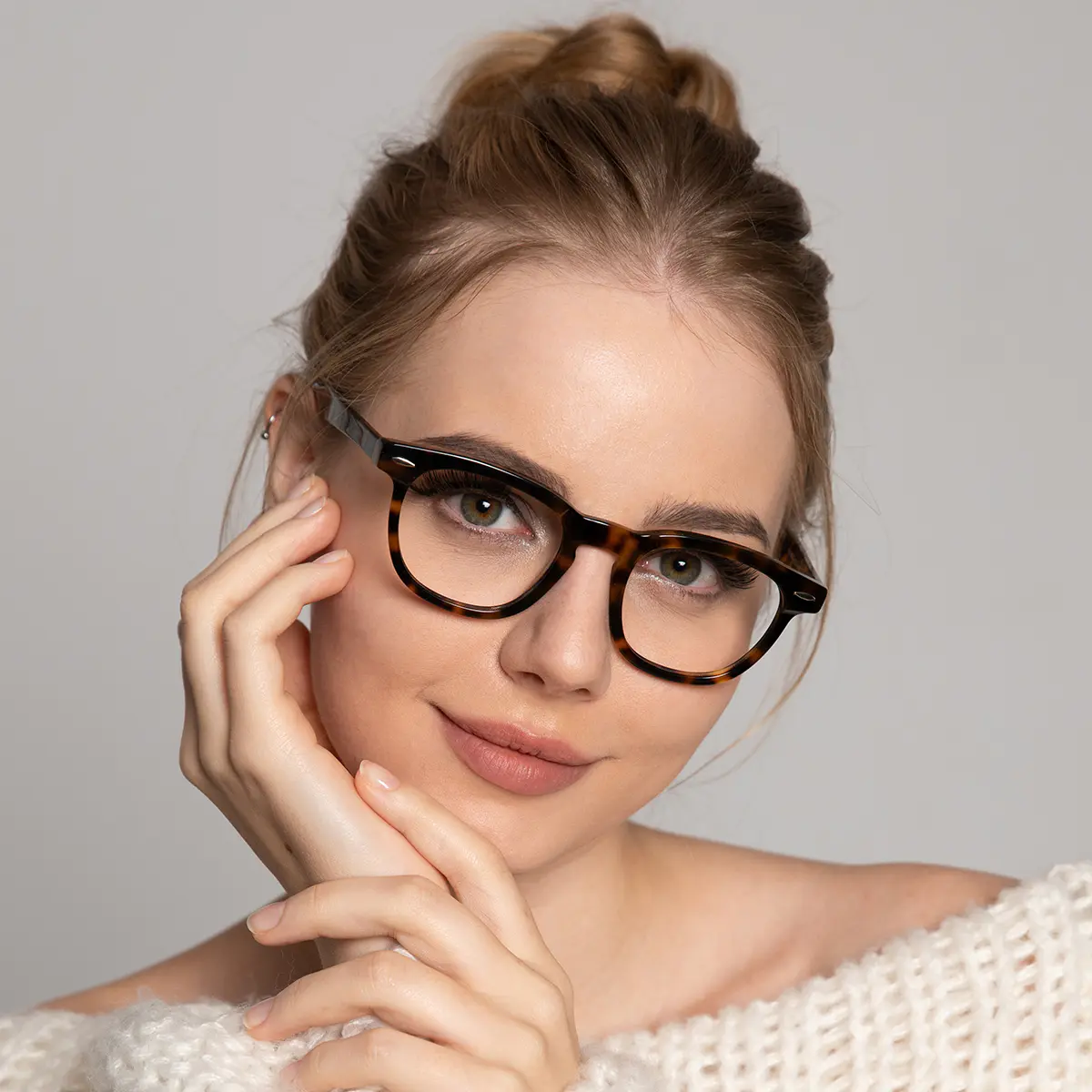Cat-eye Tortoiseshell Eyeglasses