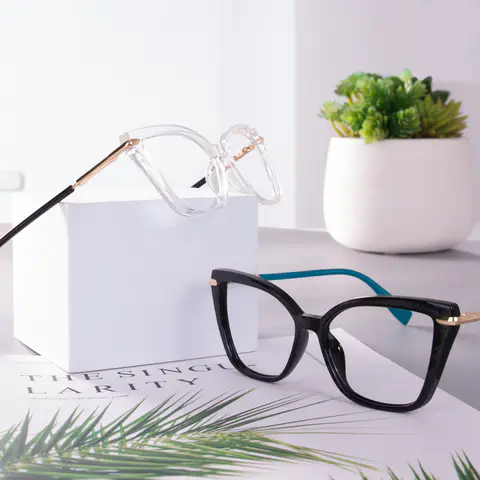 Cat-eye Clear Eyeglasses