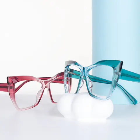 Cat-eye Red/Clear Eyeglasses