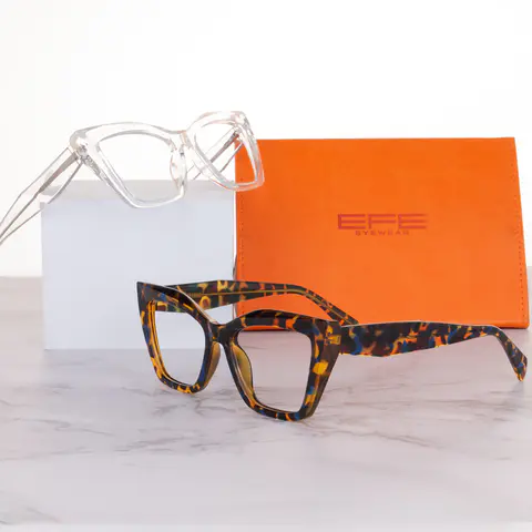 Cat-eye Tortoiseshell Eyeglasses