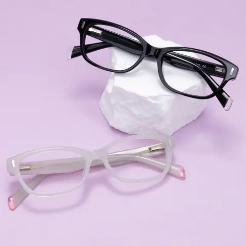 Oval Black Eyeglasses