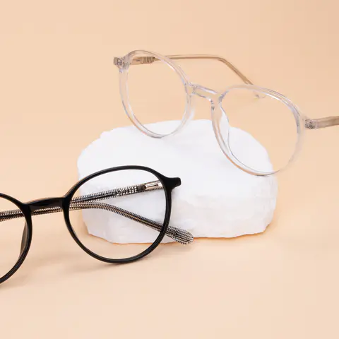 Oval Black Eyeglasses