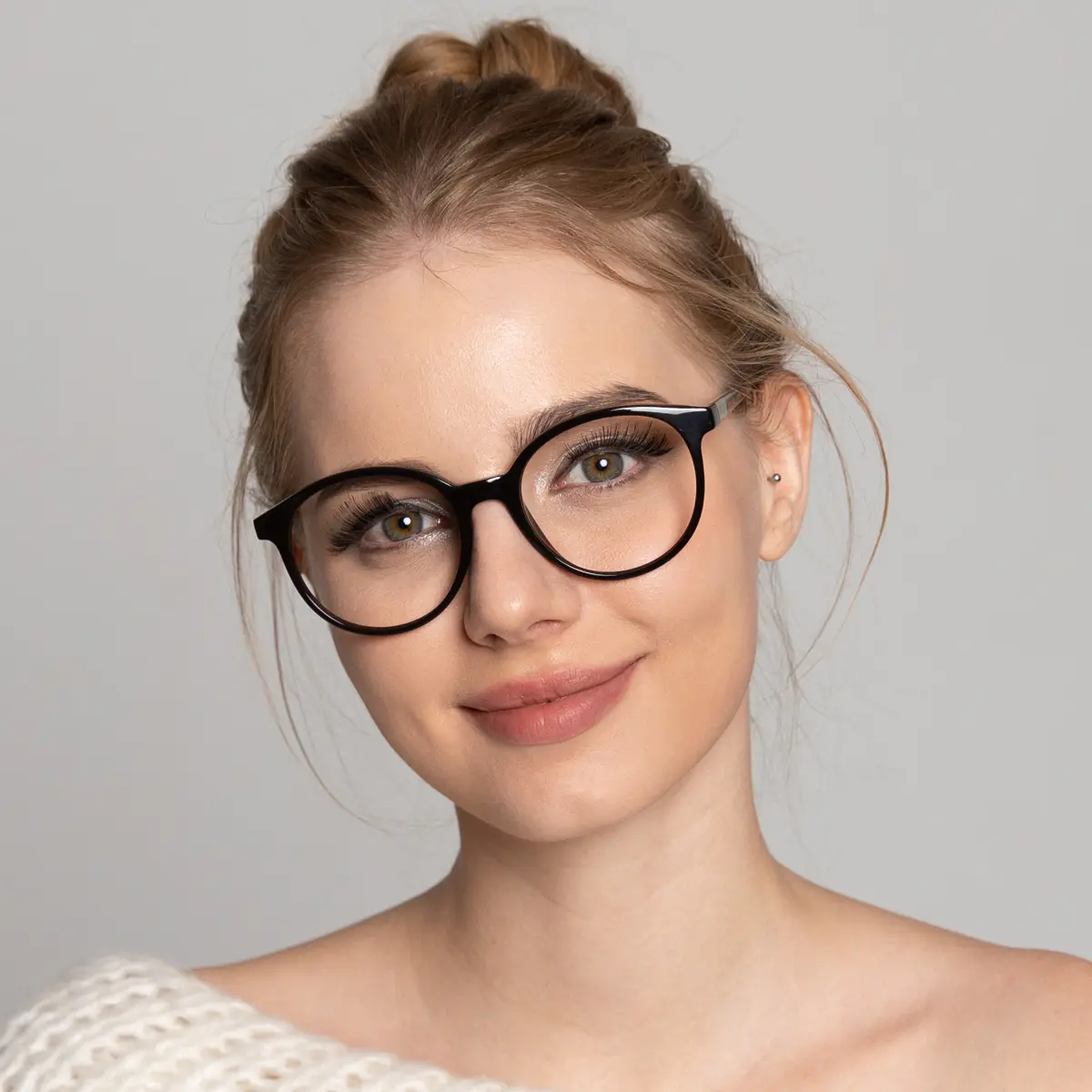 Round Brown Eyeglasses