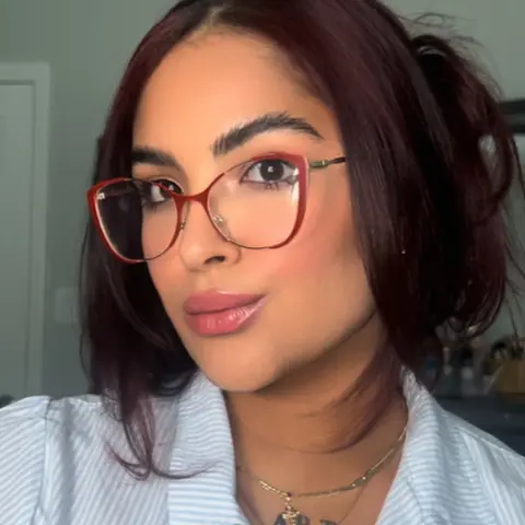 Cat-eye Red/Gold Eyeglasses