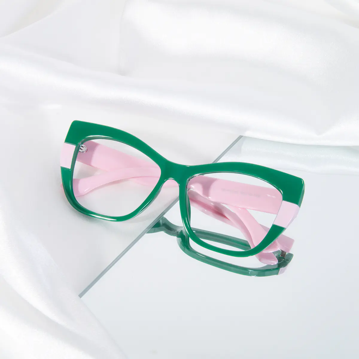 Cat-eye Green Eyeglasses