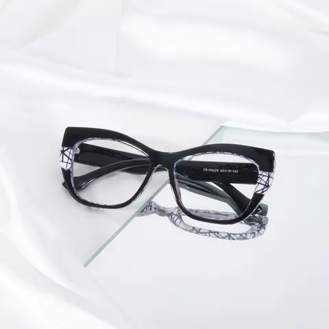 Cat-eye Black Eyeglasses