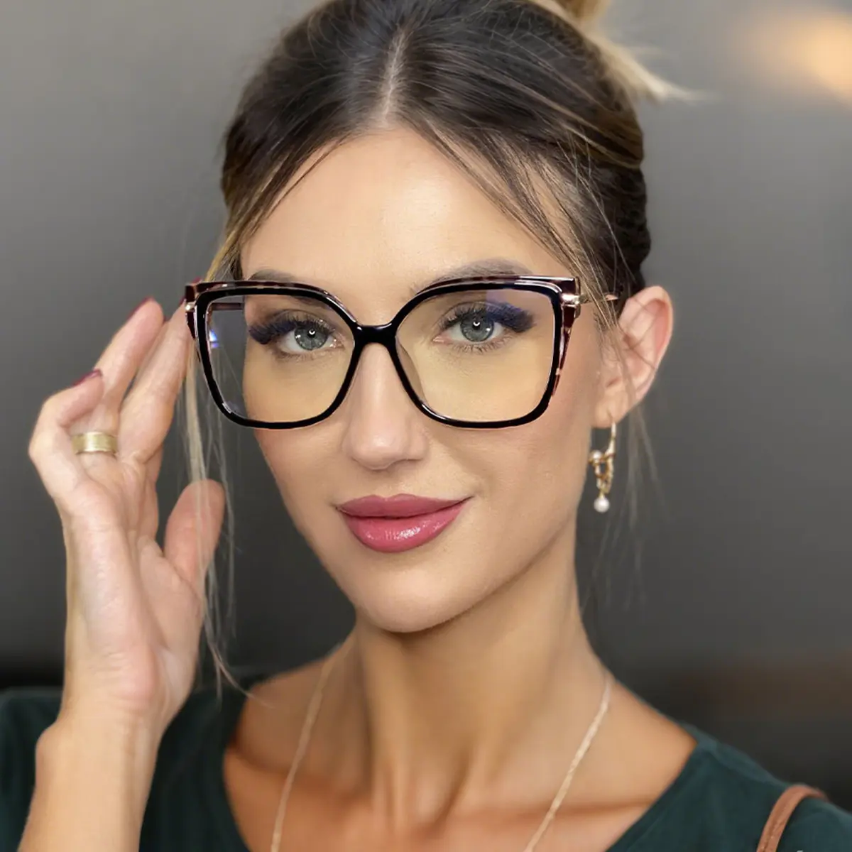 Square Tortoiseshell/Black Eyeglasses
