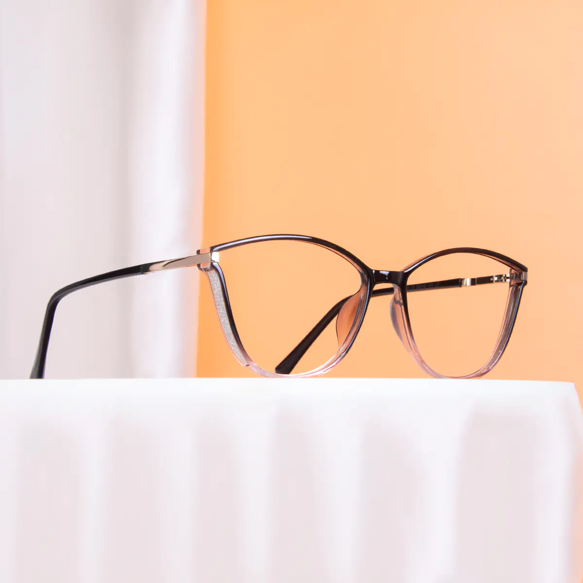 Cat-eye Gradient Pink Eyeglasses