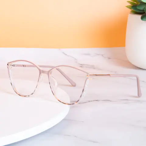 Cat-eye Brown/Ivory Tortoiseshell Eyeglasses