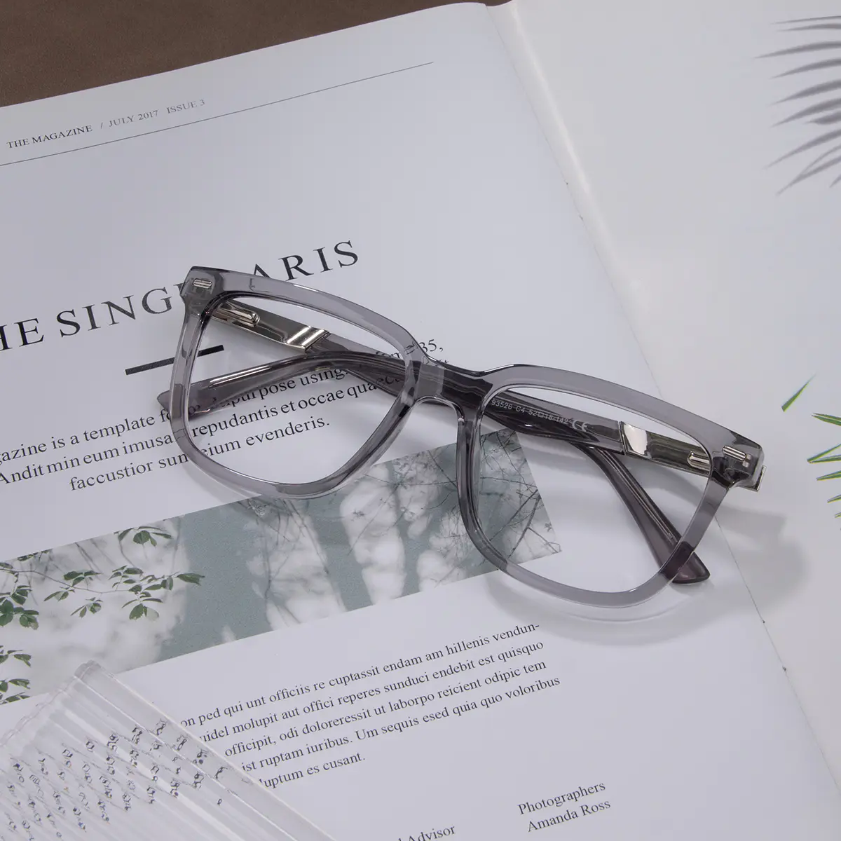 Square Gradient Gray Eyeglasses