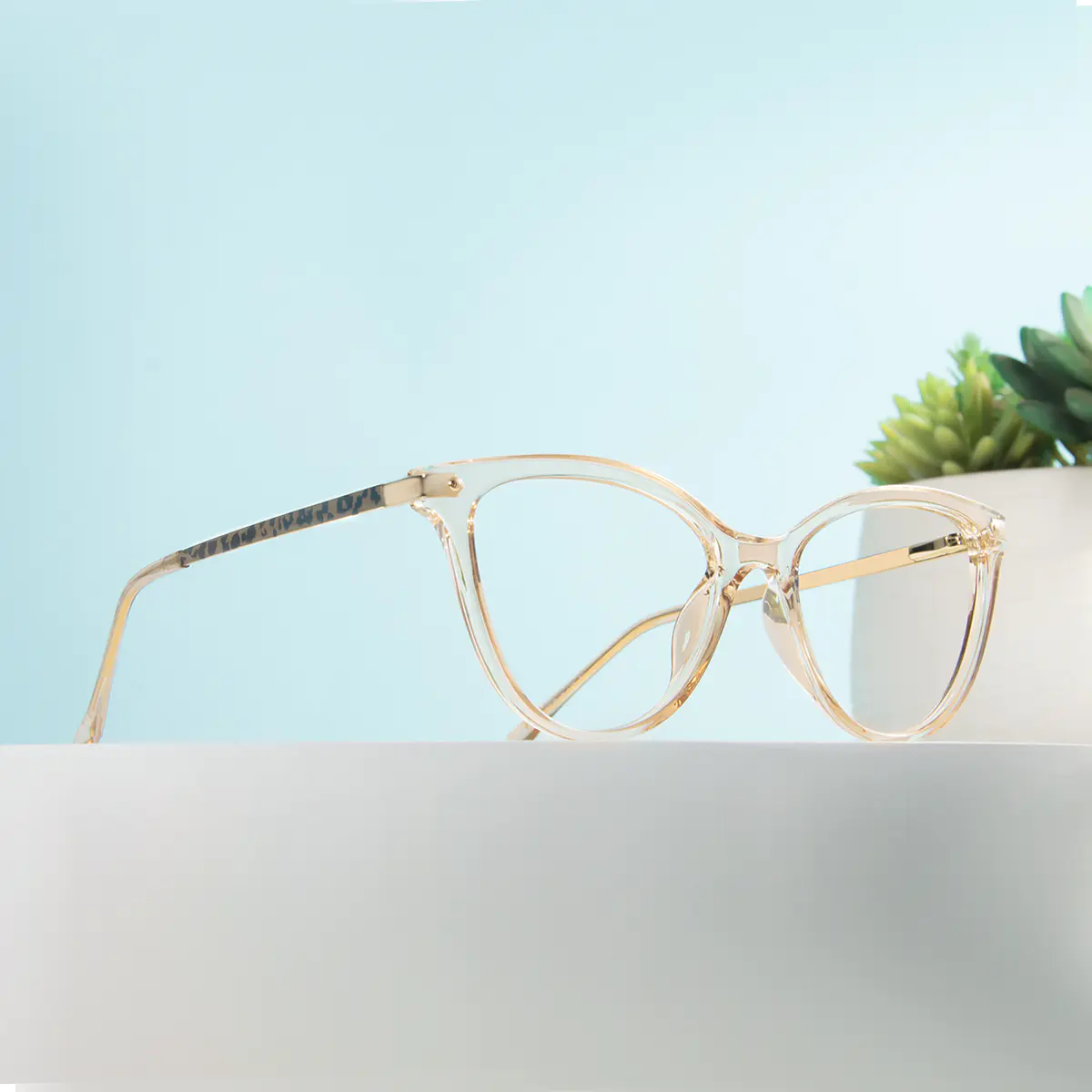 Cat-eye Cream Eyeglasses