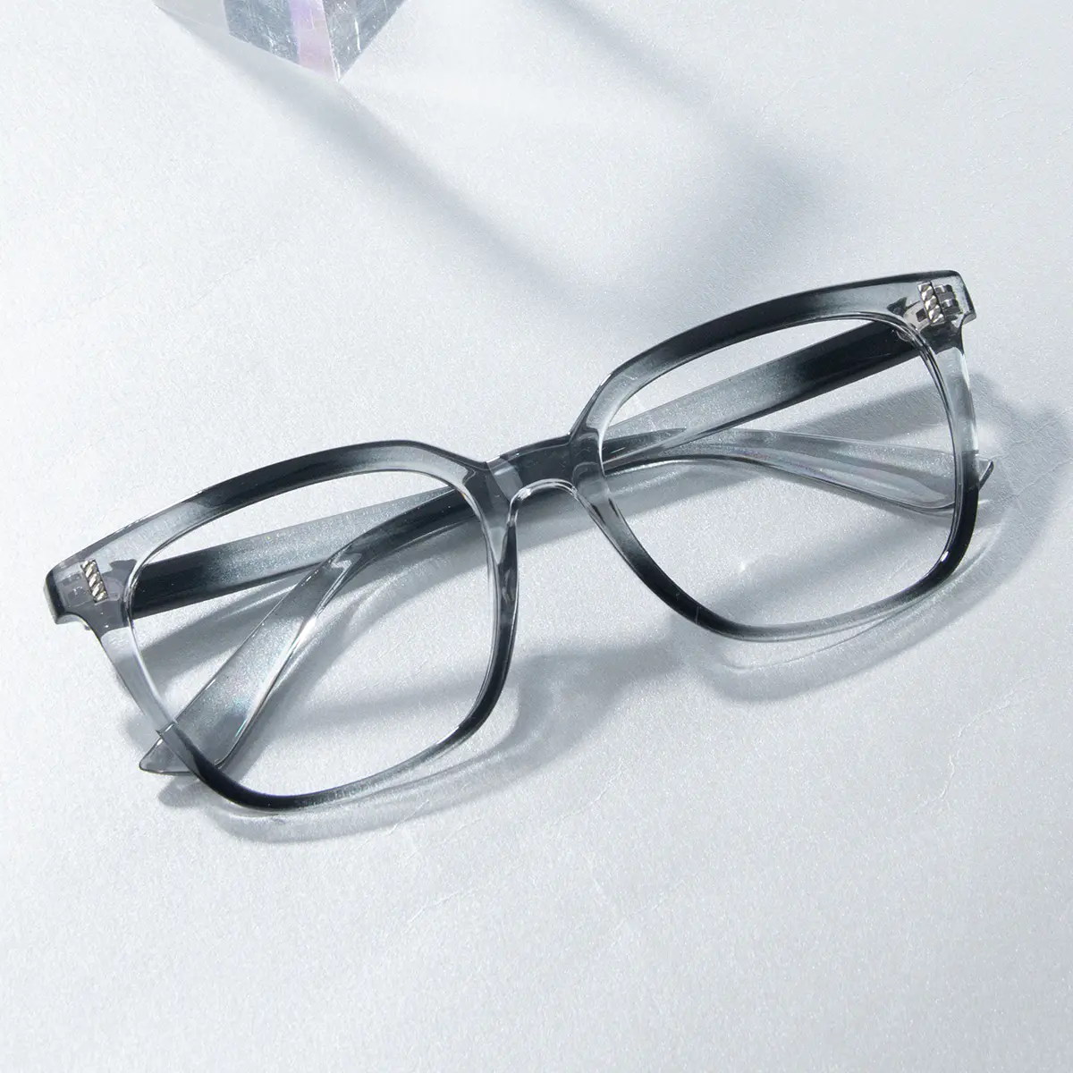 Square Gradient Gray Eyeglasses
