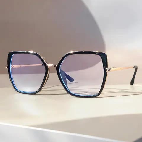Square Black Eyeglasses