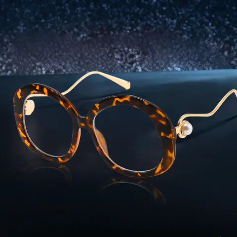 Oval Tortoiseshell Eyeglasses