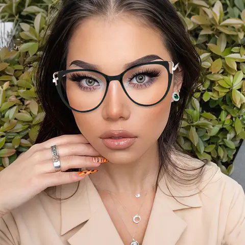 Cat Eye Pink