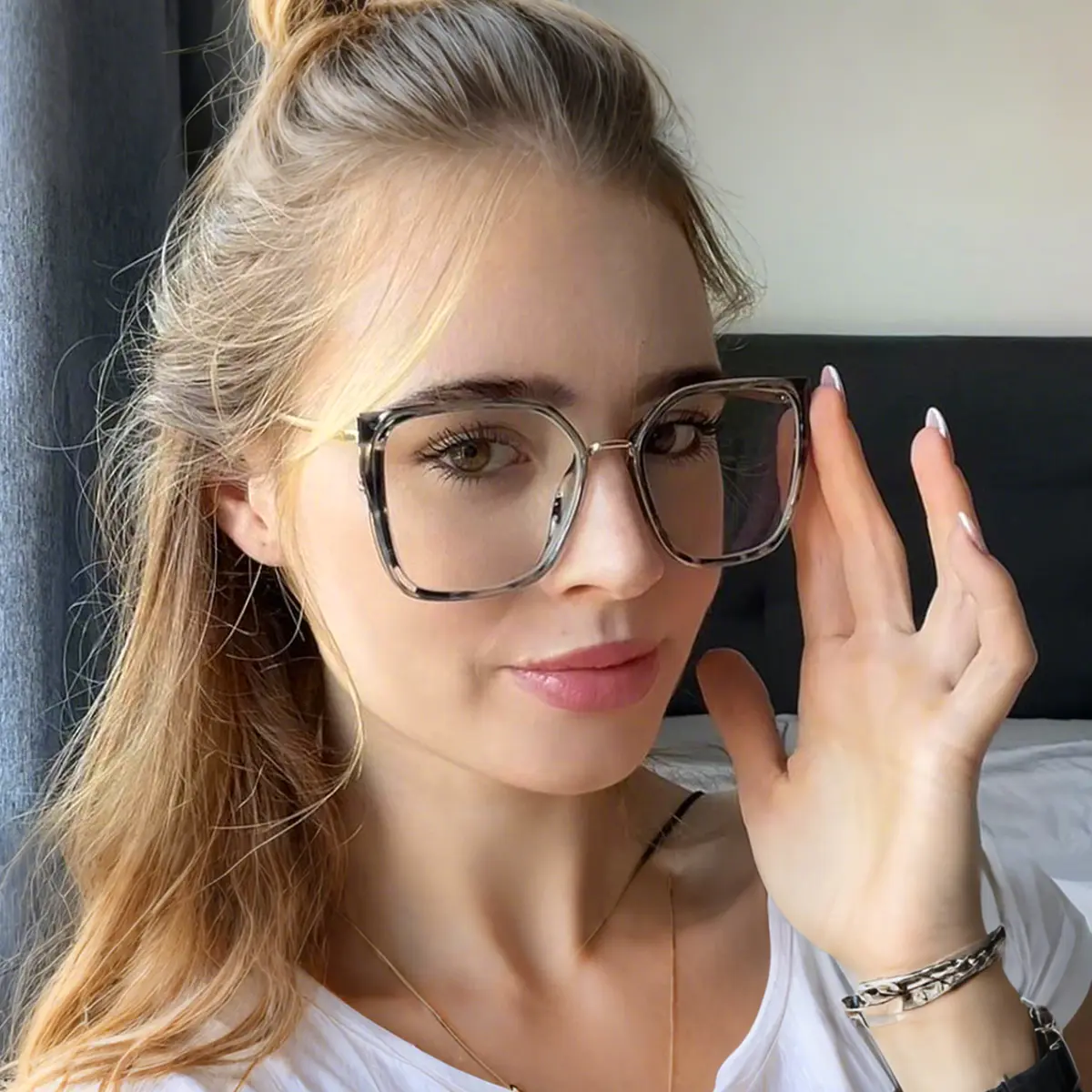 Square Transparent Red Eyeglasses