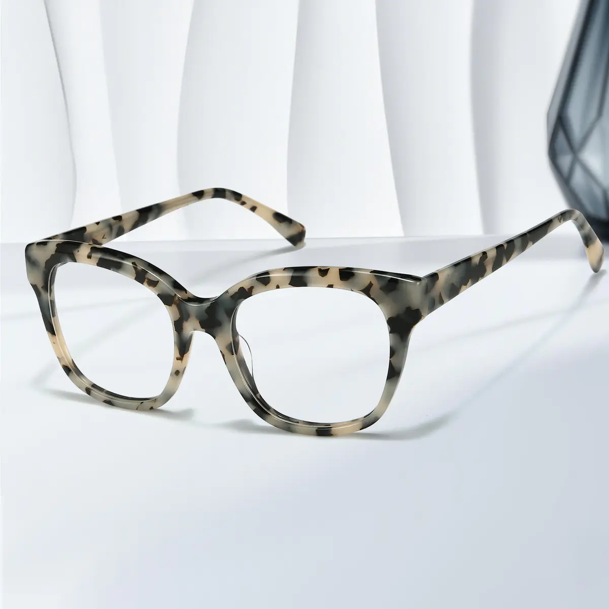 Oval Ivory Tortoiseshell