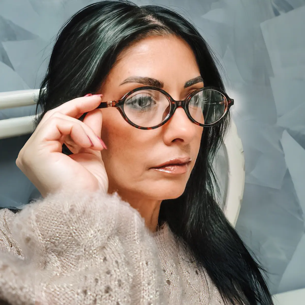 Oval Tortoiseshell Eyeglasses