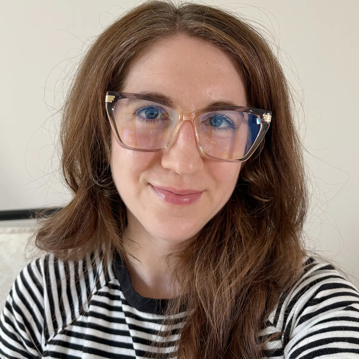 Geometric Transparent Amber