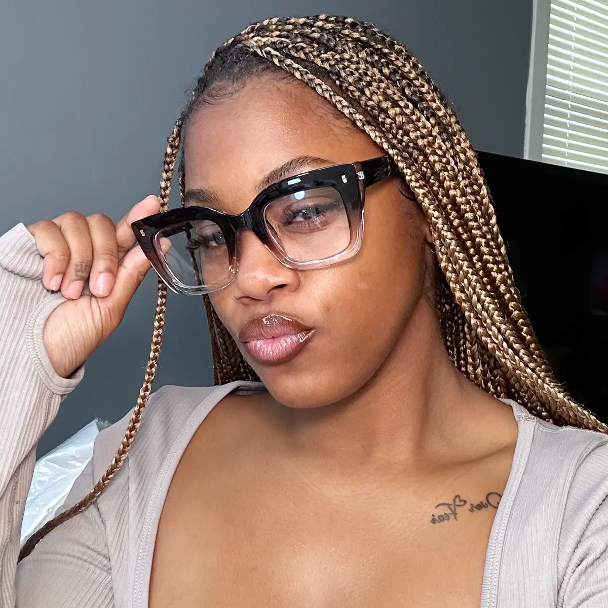 Cat-eye Transparent Amber