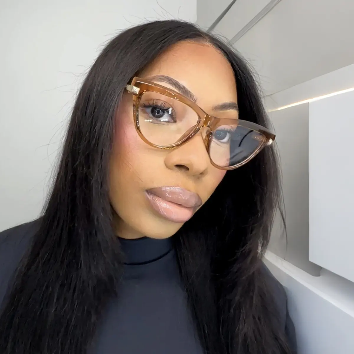 Cat-eye Transparent Amber