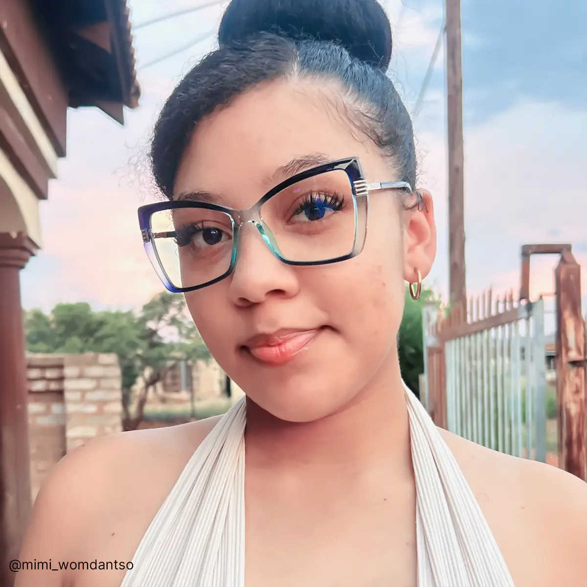 Cat-eye Gradient Blue