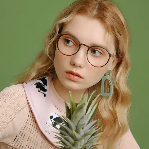 Round Tortoiseshell Eyeglasses