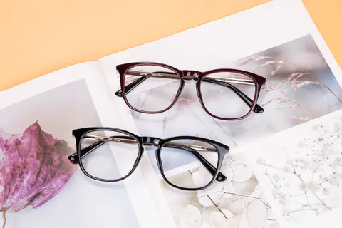 Oval Wine Eyeglasses