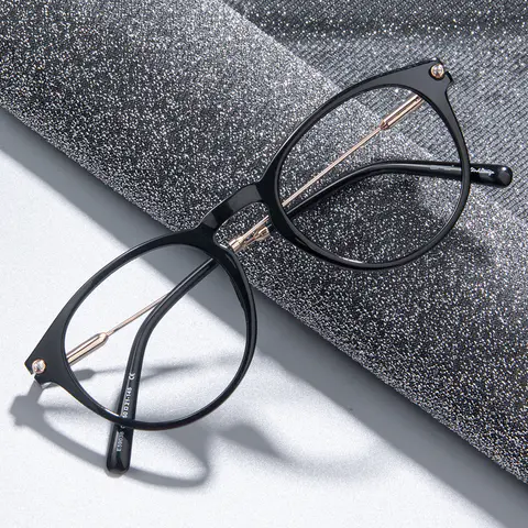 Round Black Eyeglasses
