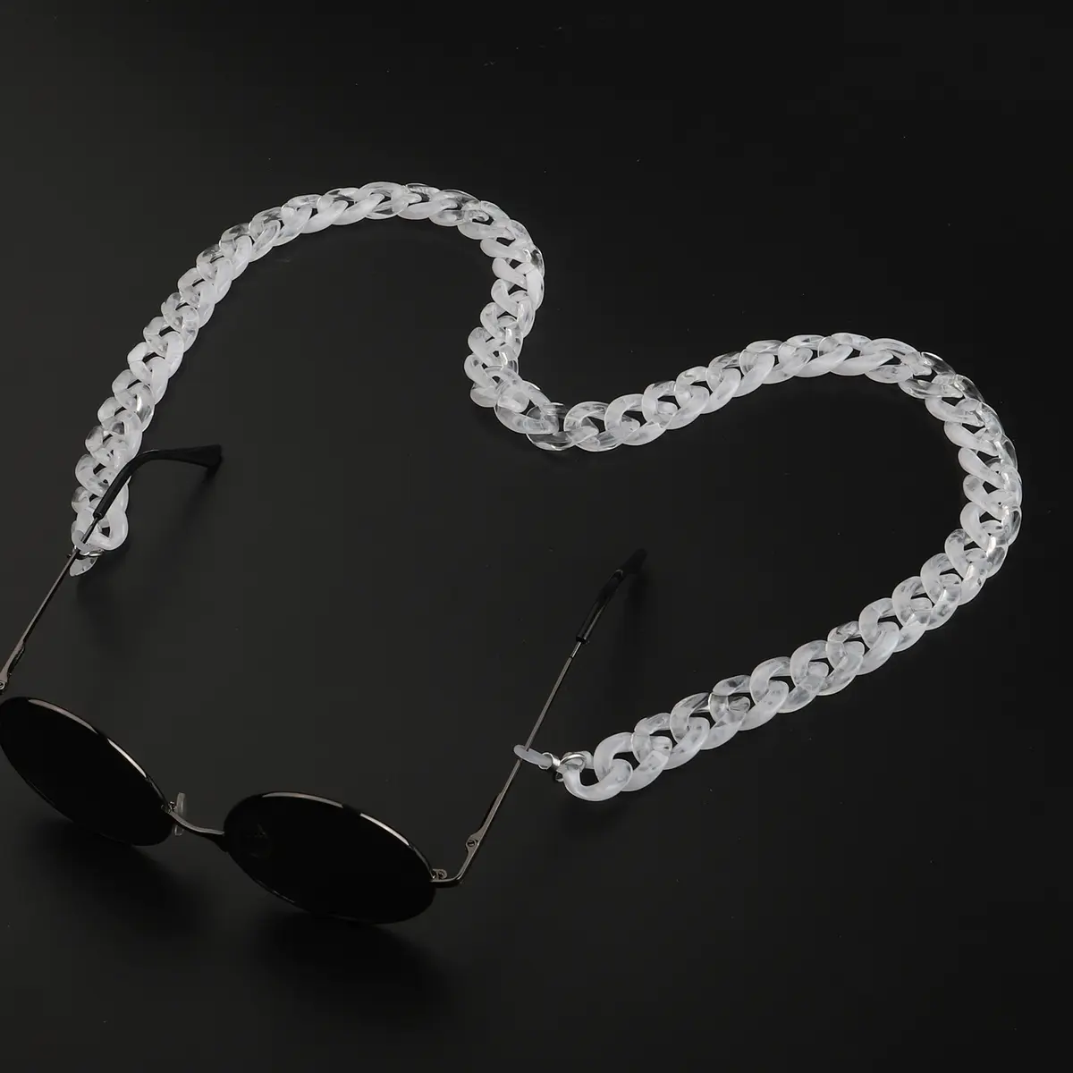 Clear eyeglasses chain
